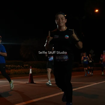 Runner Photo 3550714