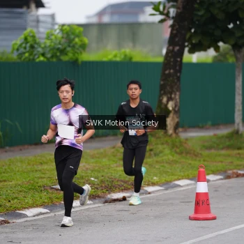 Runner Photo 3550741