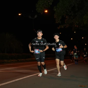 Runner Photo 3550742