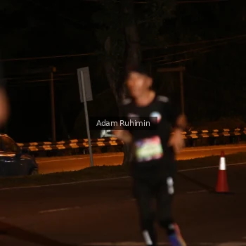 Runner Photo 3550744