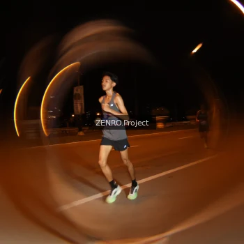 Runner Photo 3550751