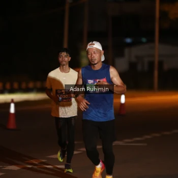 Runner Photo 3550752
