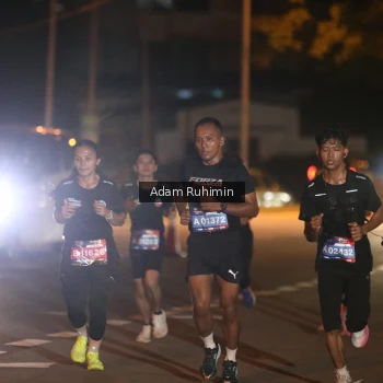 Runner Photo 3550758