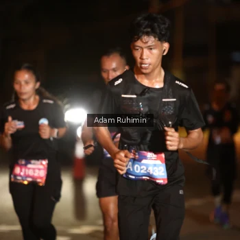 Runner Photo 3550768
