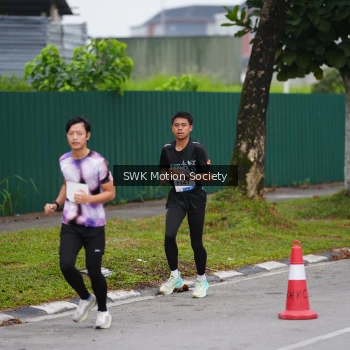 Runner Photo 3550769