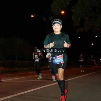 Runner Photo 3550773