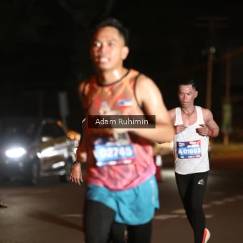 Runner Photo 3550774