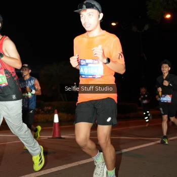 Runner Photo 3550828
