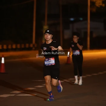 Runner Photo 3550842