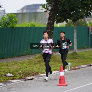 Runner Photo 3550849