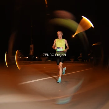 Runner Photo 3550862