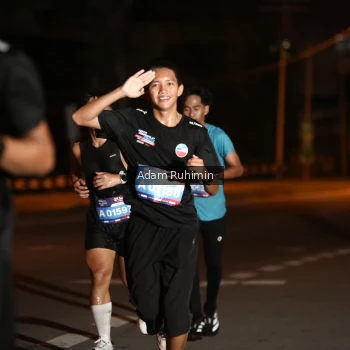 Runner Photo 3550863