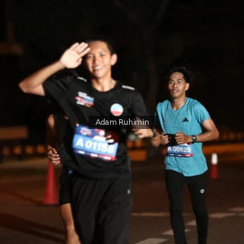 Runner Photo 3550865