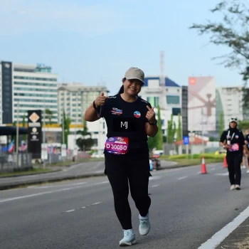 Runner Photo 3550870