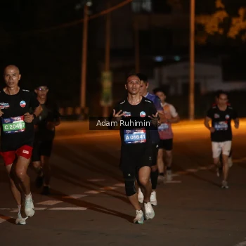 Runner Photo 3550871