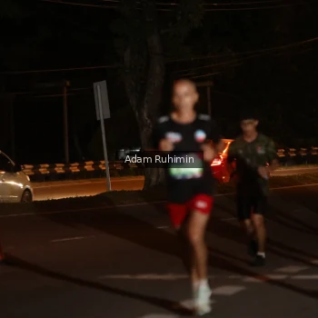 Runner Photo 3550874