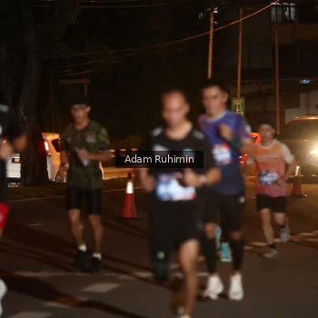 Runner Photo 3550875