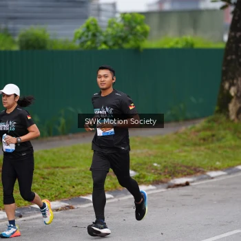 Runner Photo 3550884