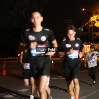 Runner Photo 3550889