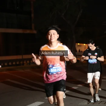 Runner Photo 3550890