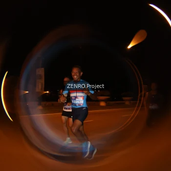 Runner Photo 3550893