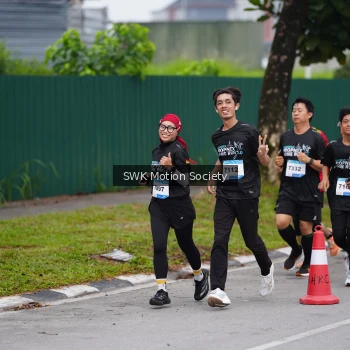 Runner Photo 3550896