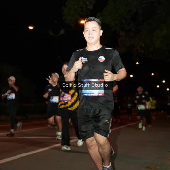Runner Photo 3550907
