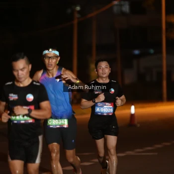 Runner Photo 3550913