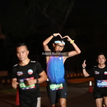 Runner Photo 3550918