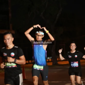 Runner Photo 3550919