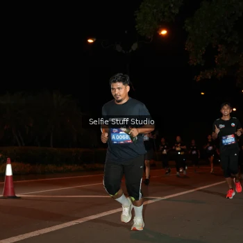 Runner Photo 3550954