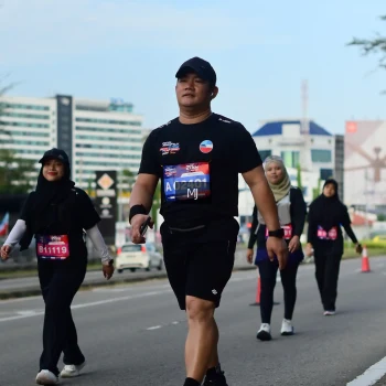 Runner Photo 3550955