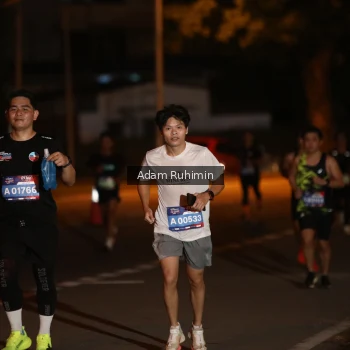 Runner Photo 3550968