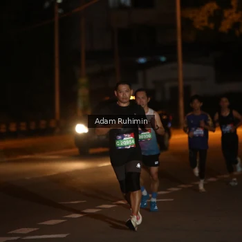Runner Photo 3550997