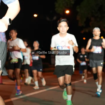 Runner Photo 3551010