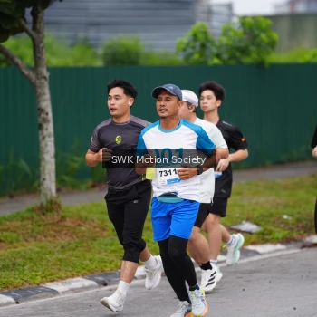 Runner Photo 3551078