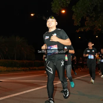 Runner Photo 3551129