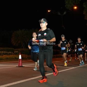 Runner Photo 3551198
