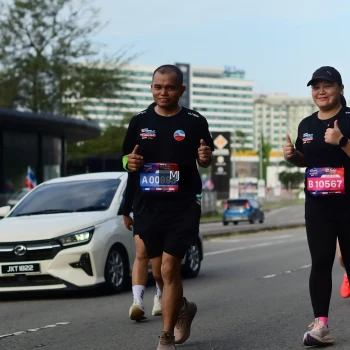 Runner Photo 3551243