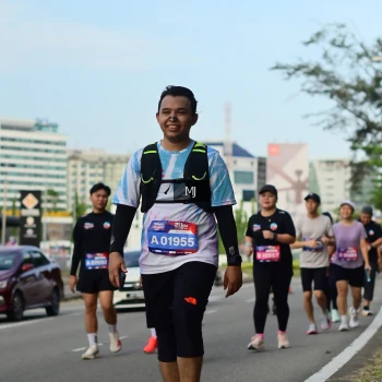 Runner Photo 3551300