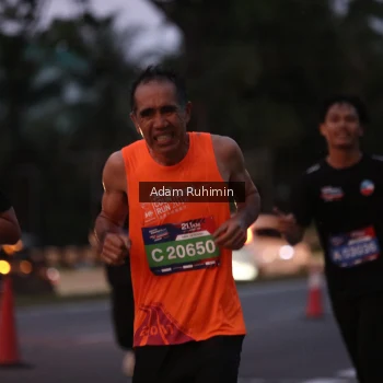 Runner Photo 3551345