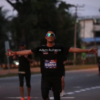 Runner Photo 3551359