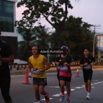 Runner Photo 3551368