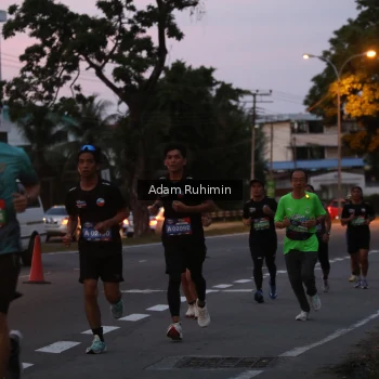 Runner Photo 3551374