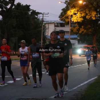 Runner Photo 3551379