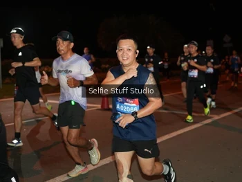 Runner Photo 3551380