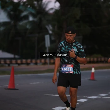 Runner Photo 3551391