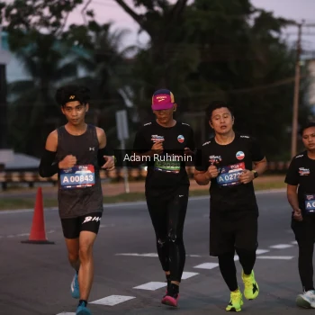 Runner Photo 3551400