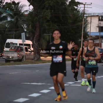 Runner Photo 3551446