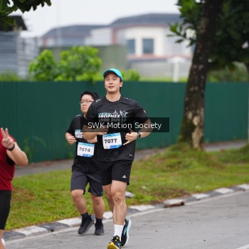Runner Photo 3551456